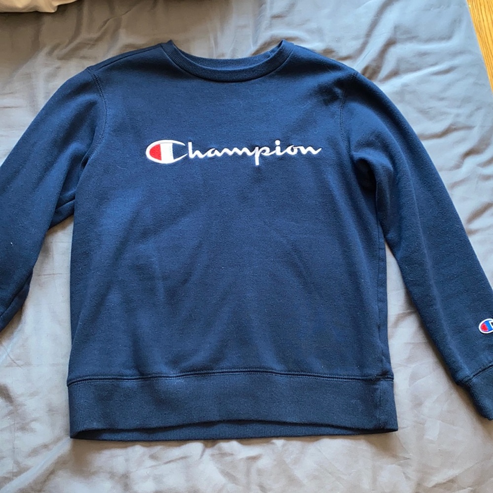Navy champion Crew Neck. Only worn a few times
